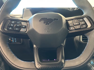 2025 Ford Mustang Dark Horse