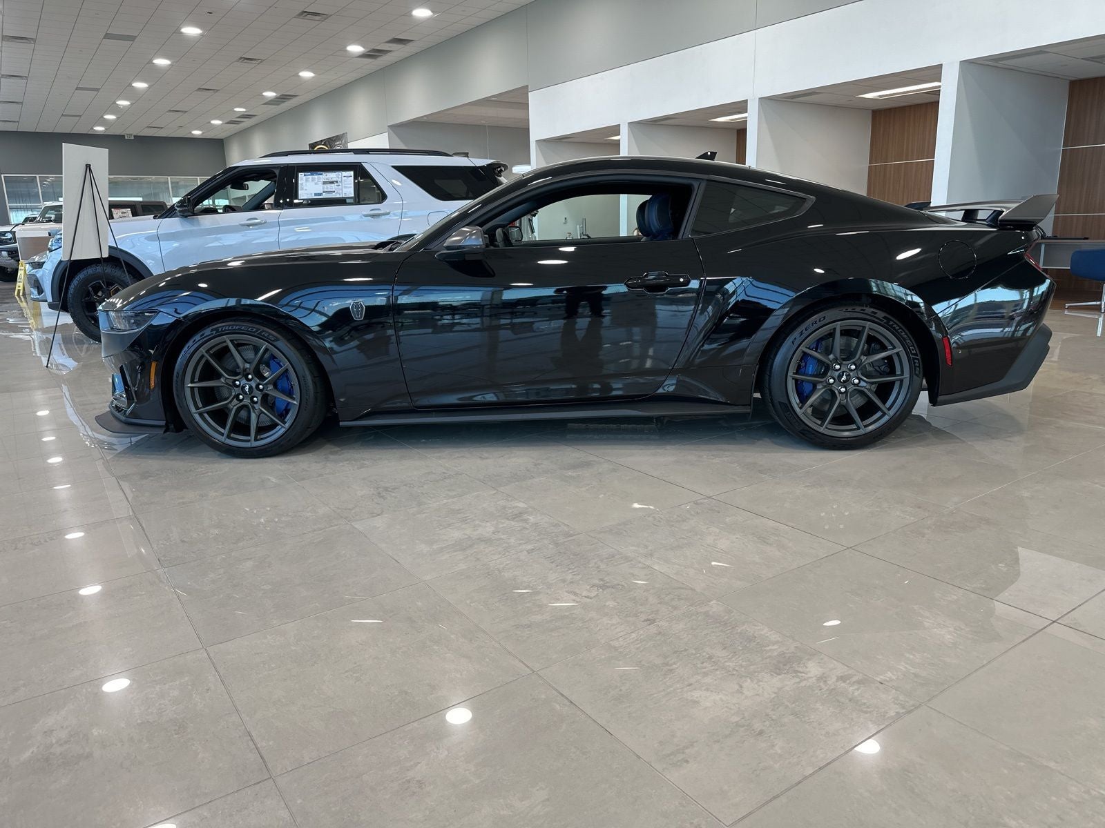 2025 Ford Mustang Dark Horse