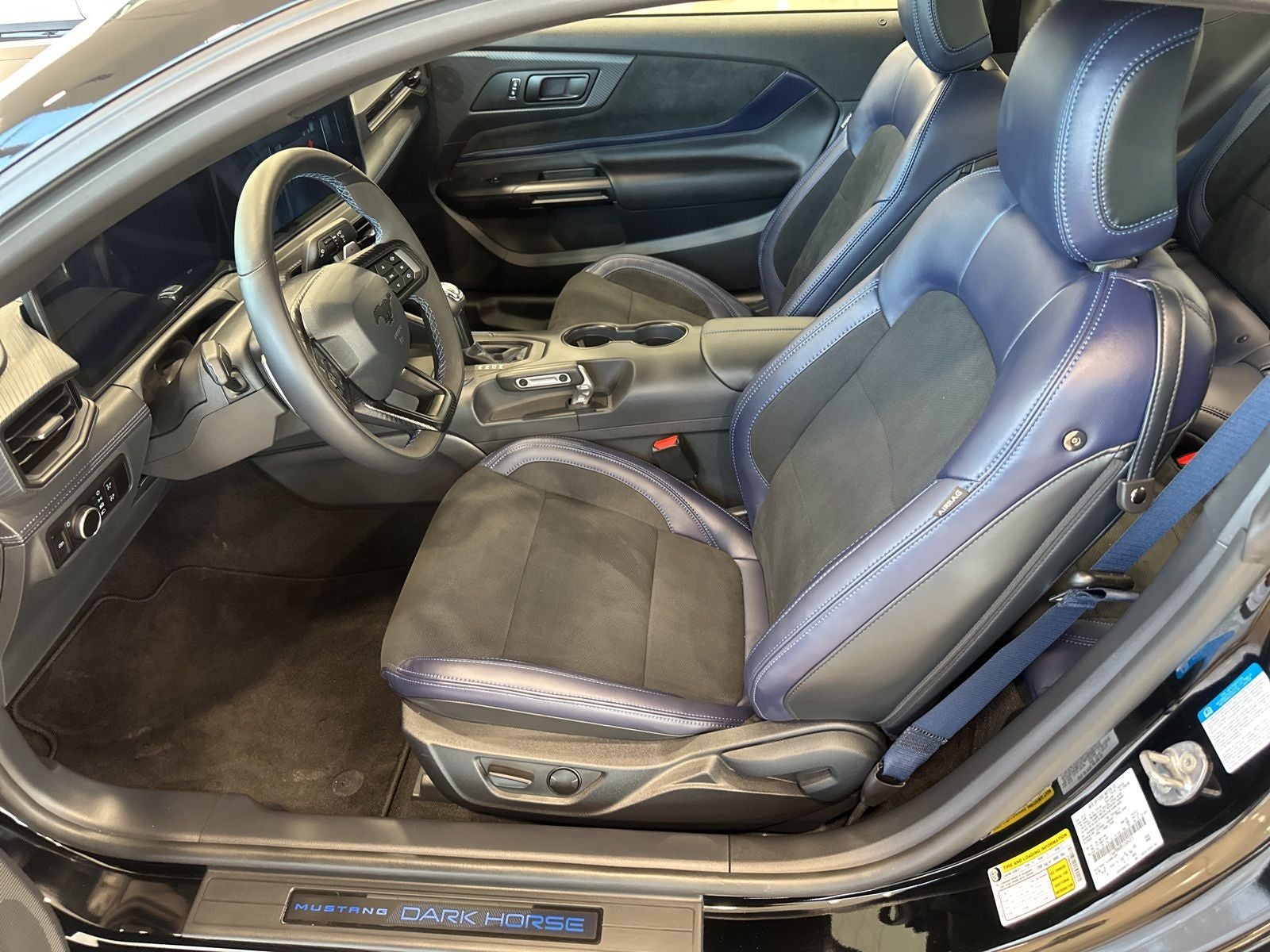 2025 Ford Mustang Dark Horse