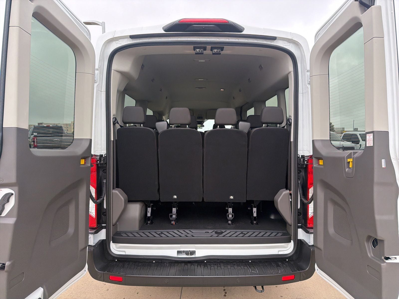 2026 Ford Transit-350 XL