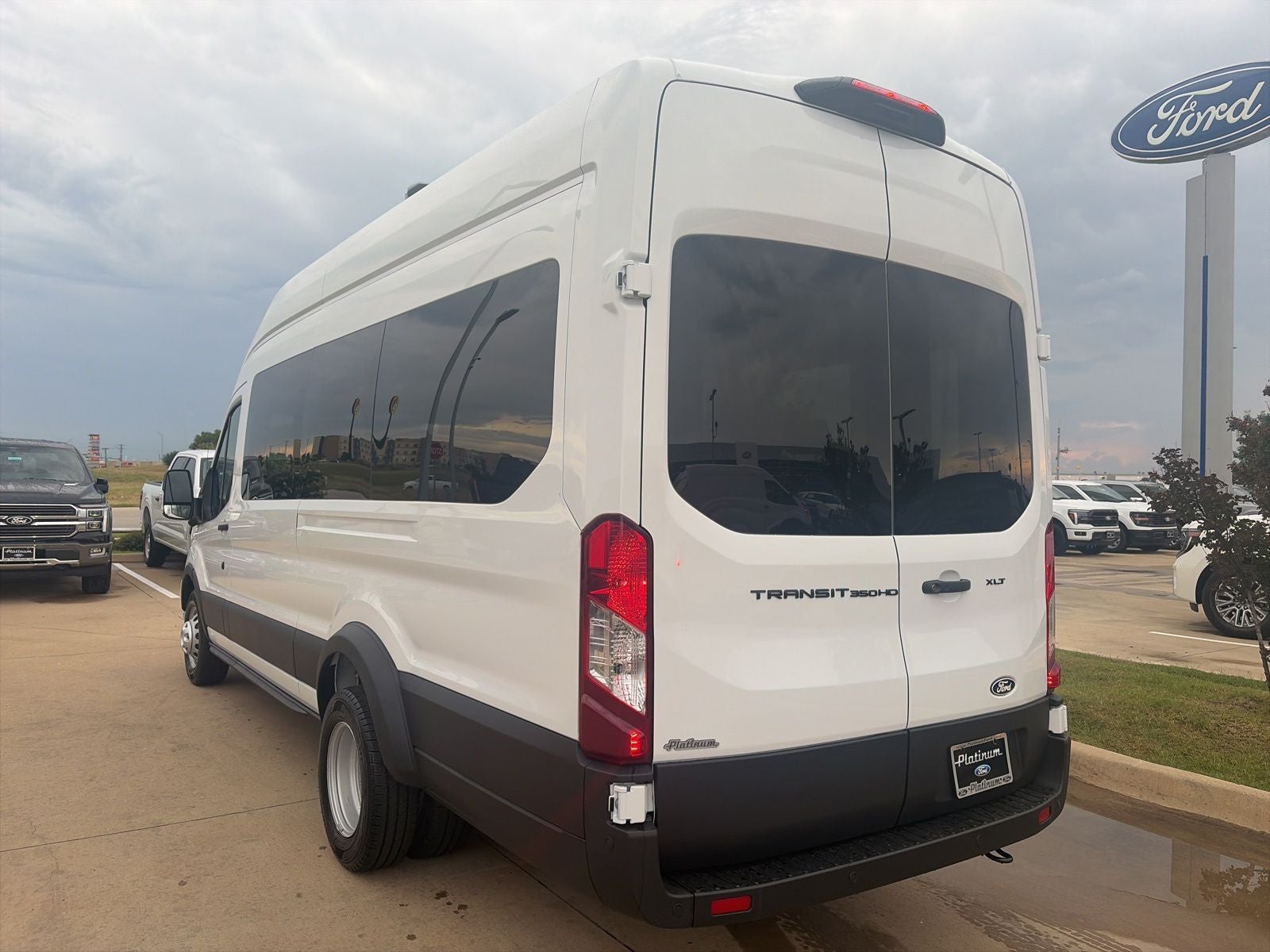 2026 Ford Transit-350 XLT