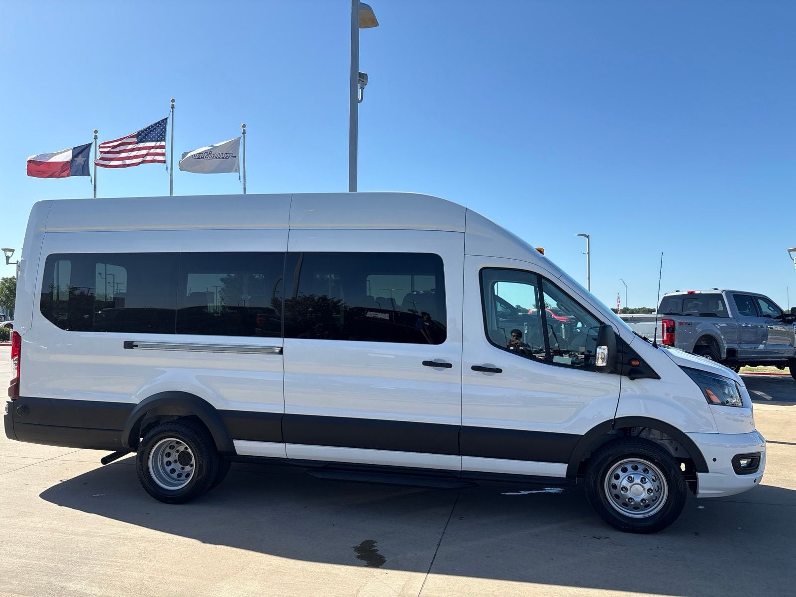 2026 Ford Transit-350 XLT