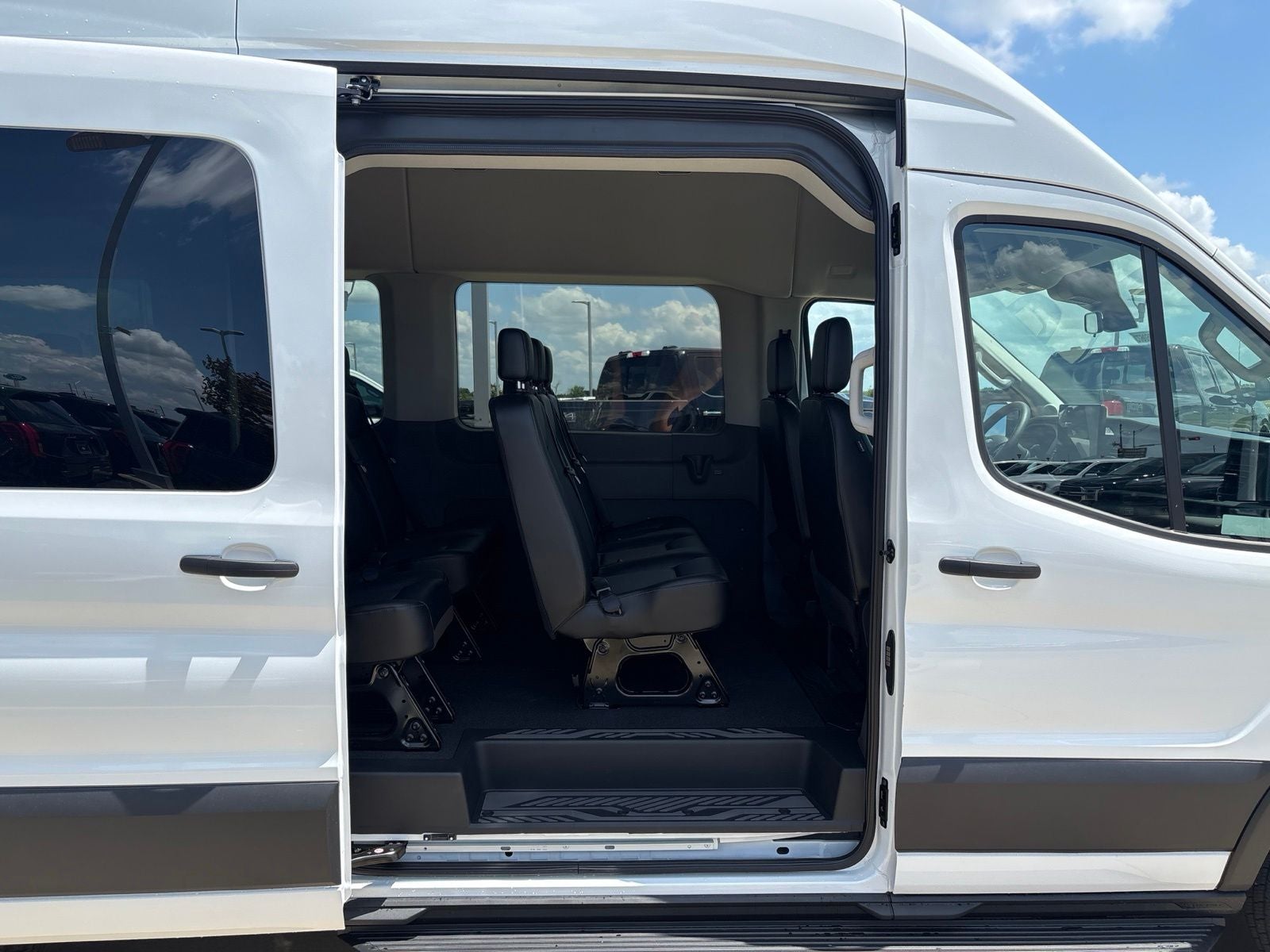 2026 Ford Transit-350 XL