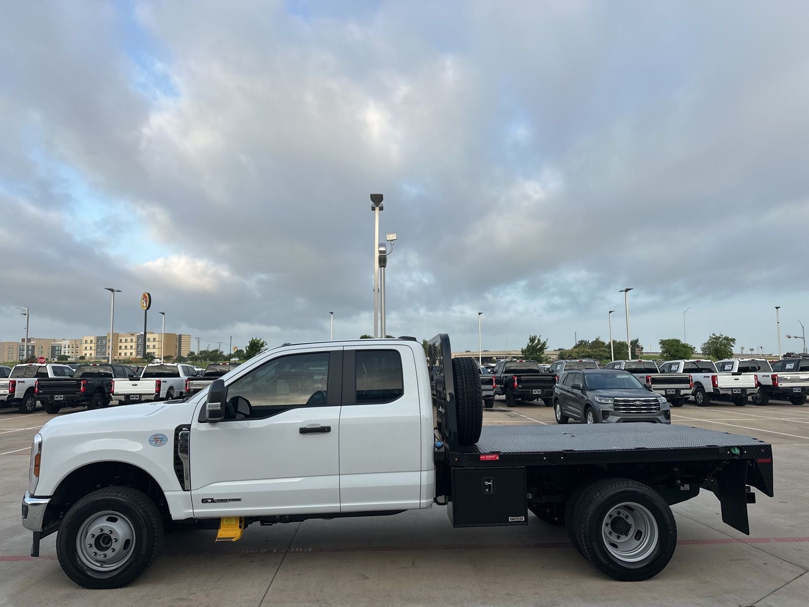 2025 Ford F-350SD XL DRW