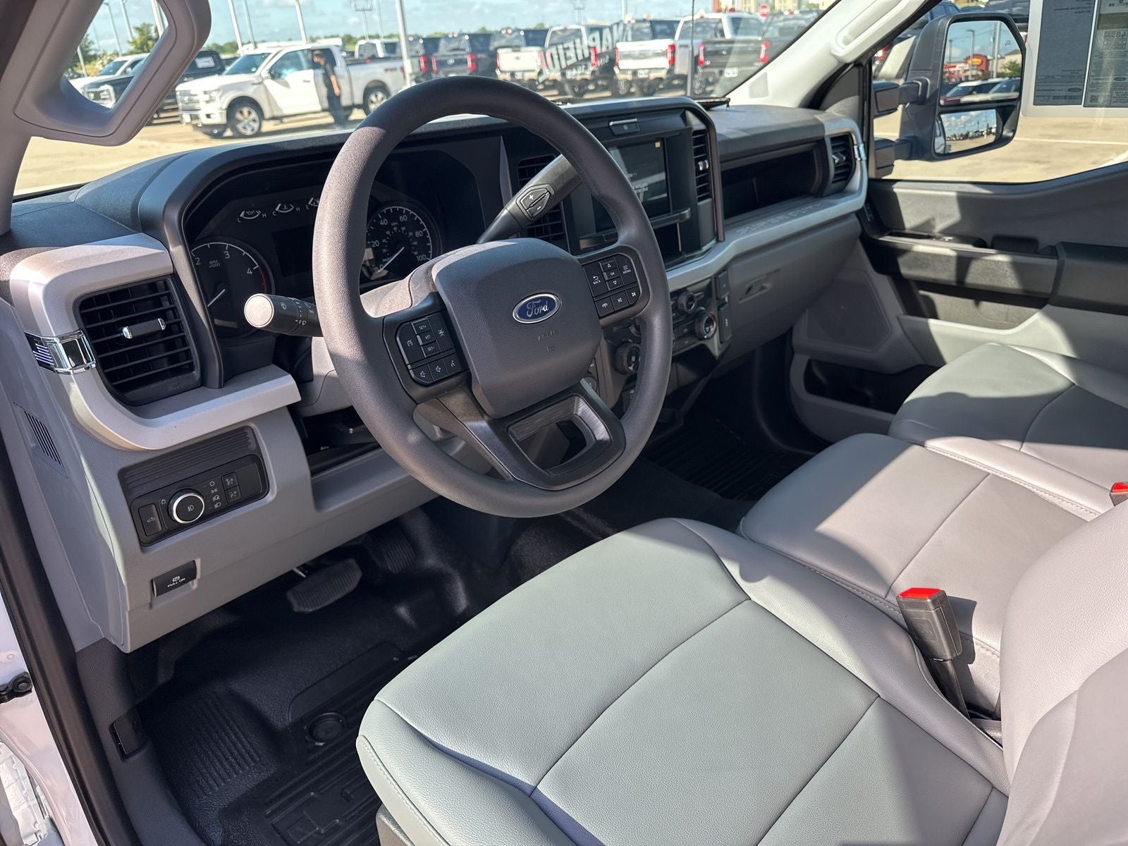 2025 Ford F-350SD XL DRW