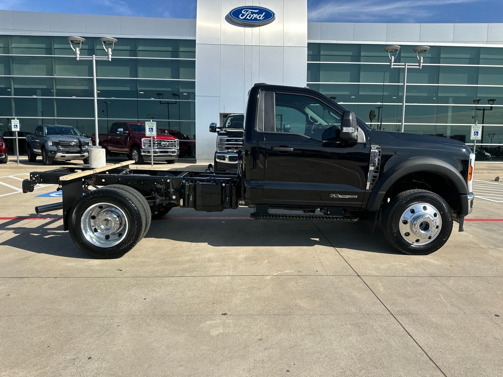 2026 Ford F-450SD XLT DRW