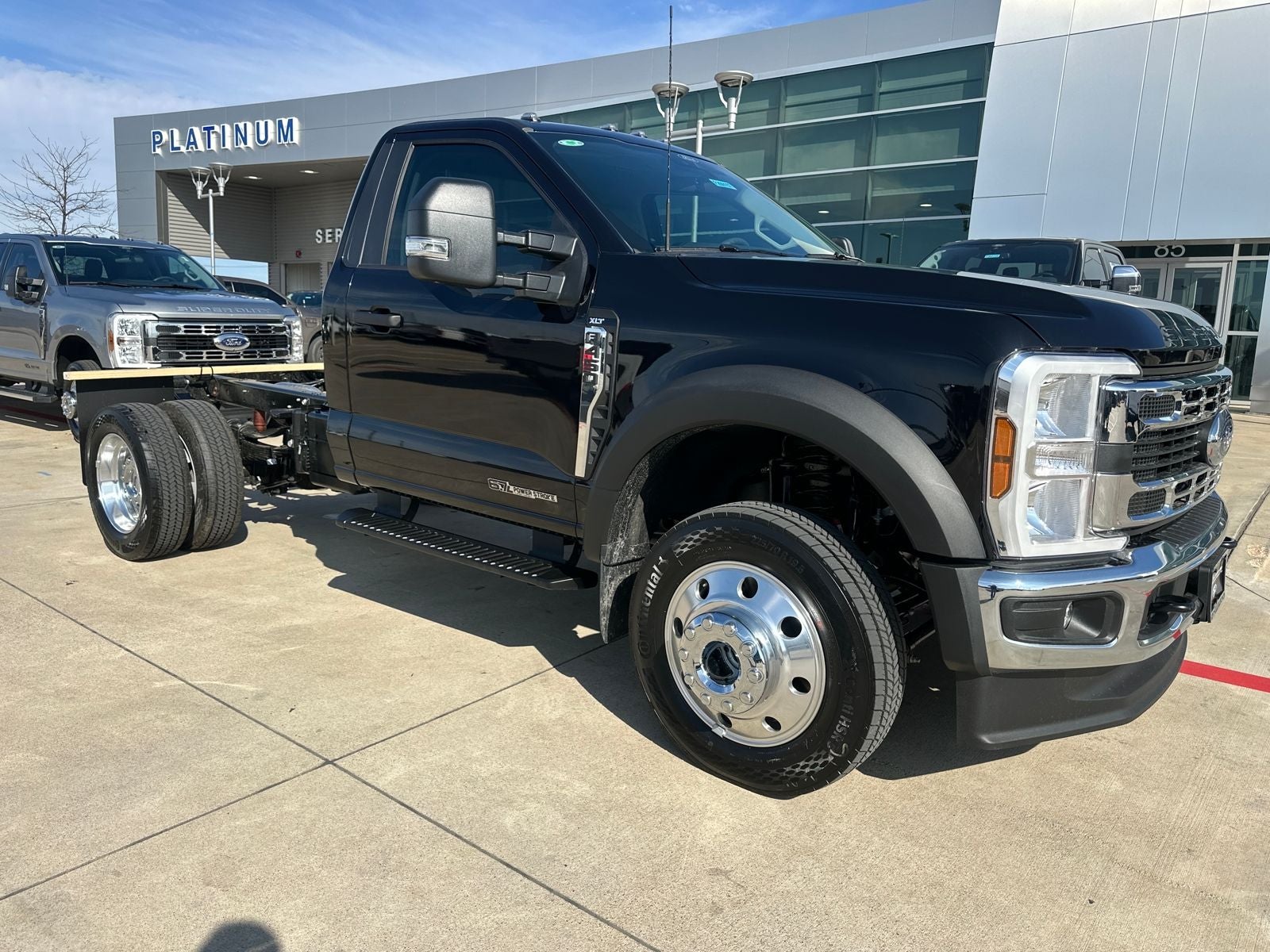 2026 Ford F-450SD XLT DRW