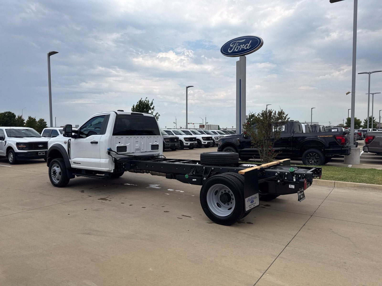 2026 Ford F-550SD XL DRW