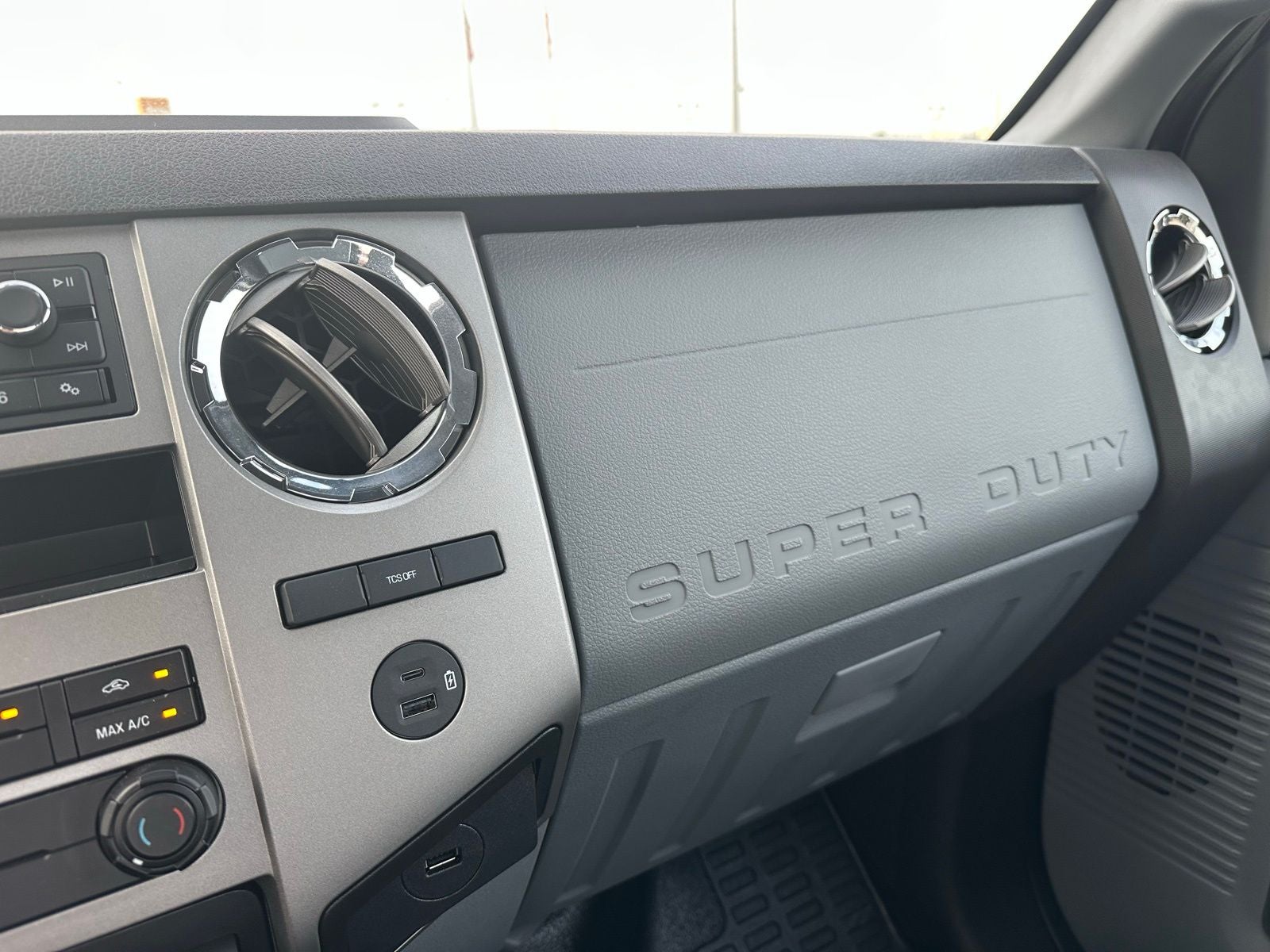 2025 Ford F-650SD Base