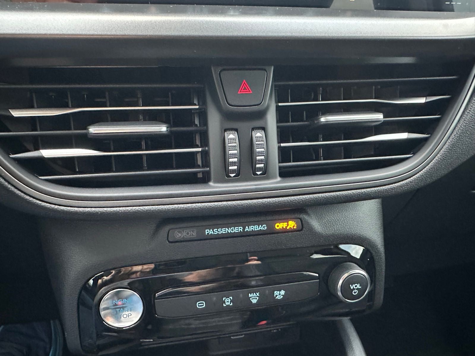 2025 Ford Escape Plug-In Hybrid Base