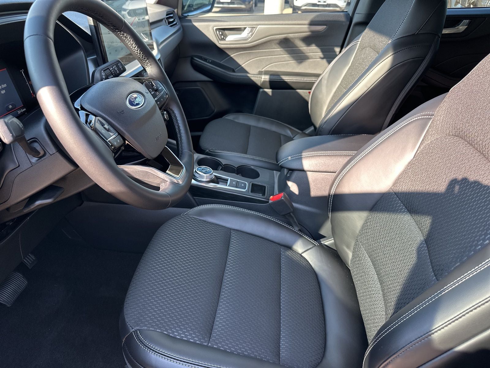 2025 Ford Escape Plug-In Hybrid Base