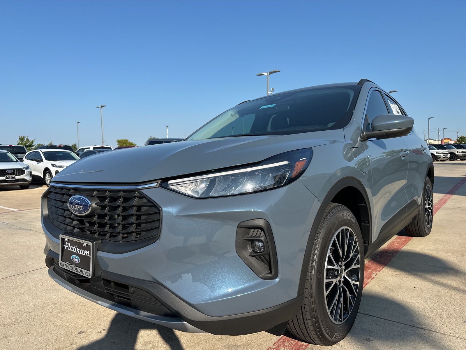 2025 Ford Escape Plug-In Hybrid Base