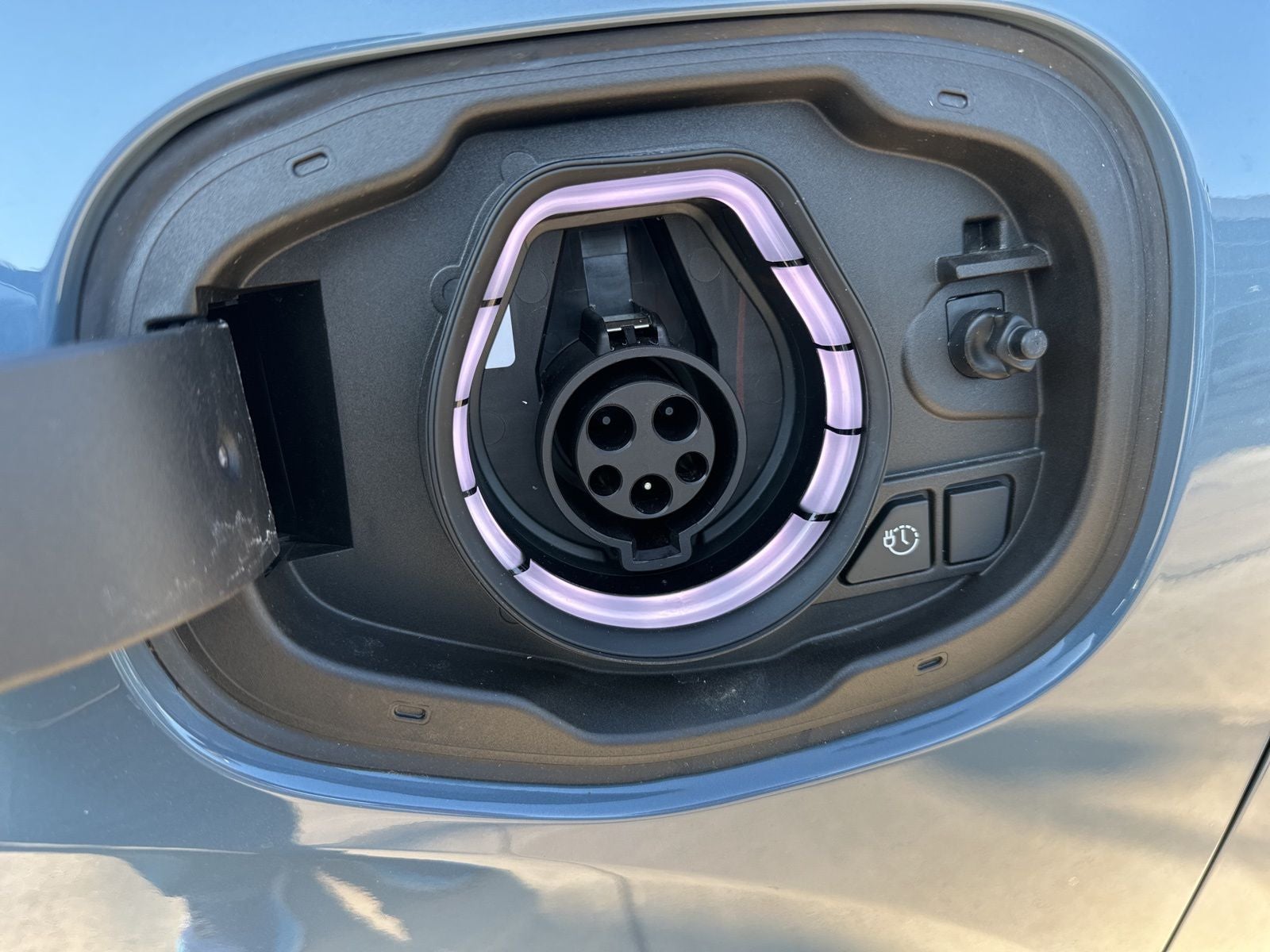 2025 Ford Escape Plug-In Hybrid Base