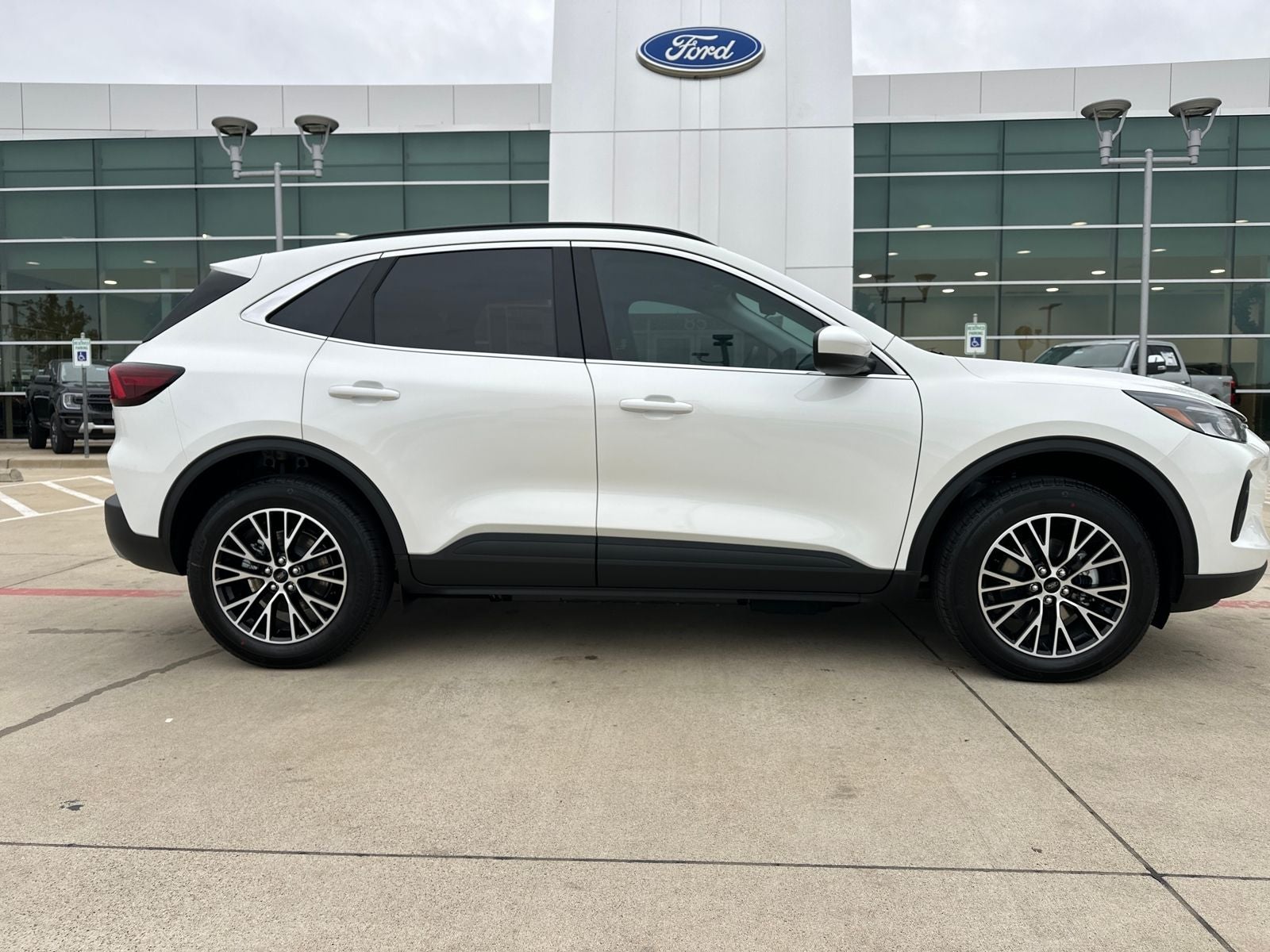 2026 Ford Escape Plug-In Hybrid Base