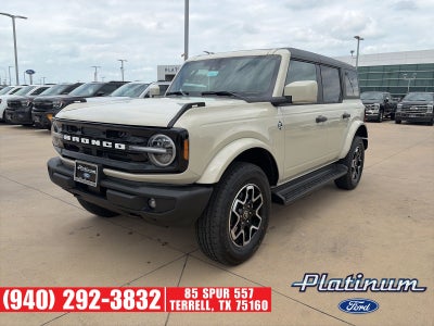 2026 Ford Bronco Outer Banks