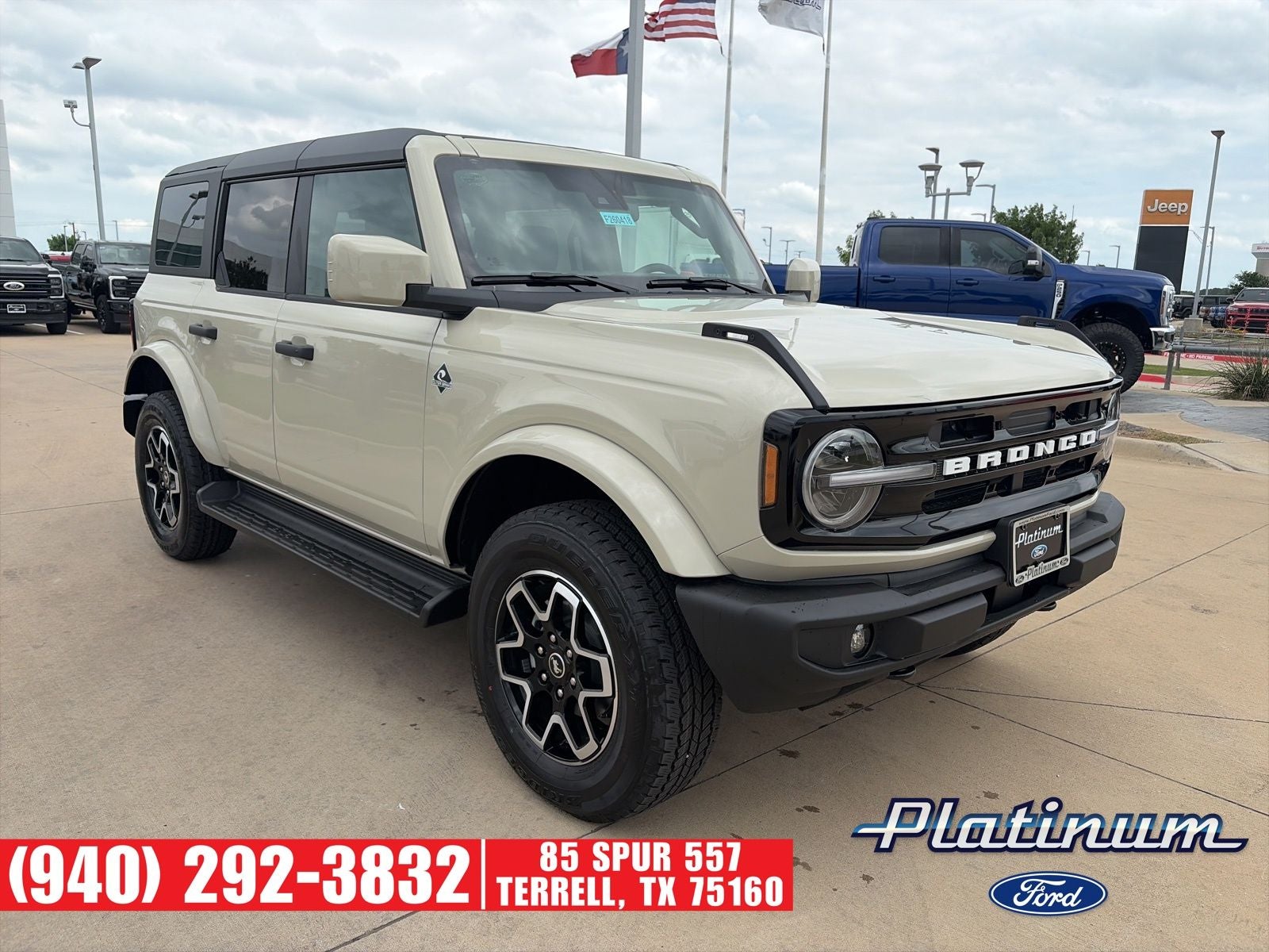 2026 Ford Bronco Outer Banks