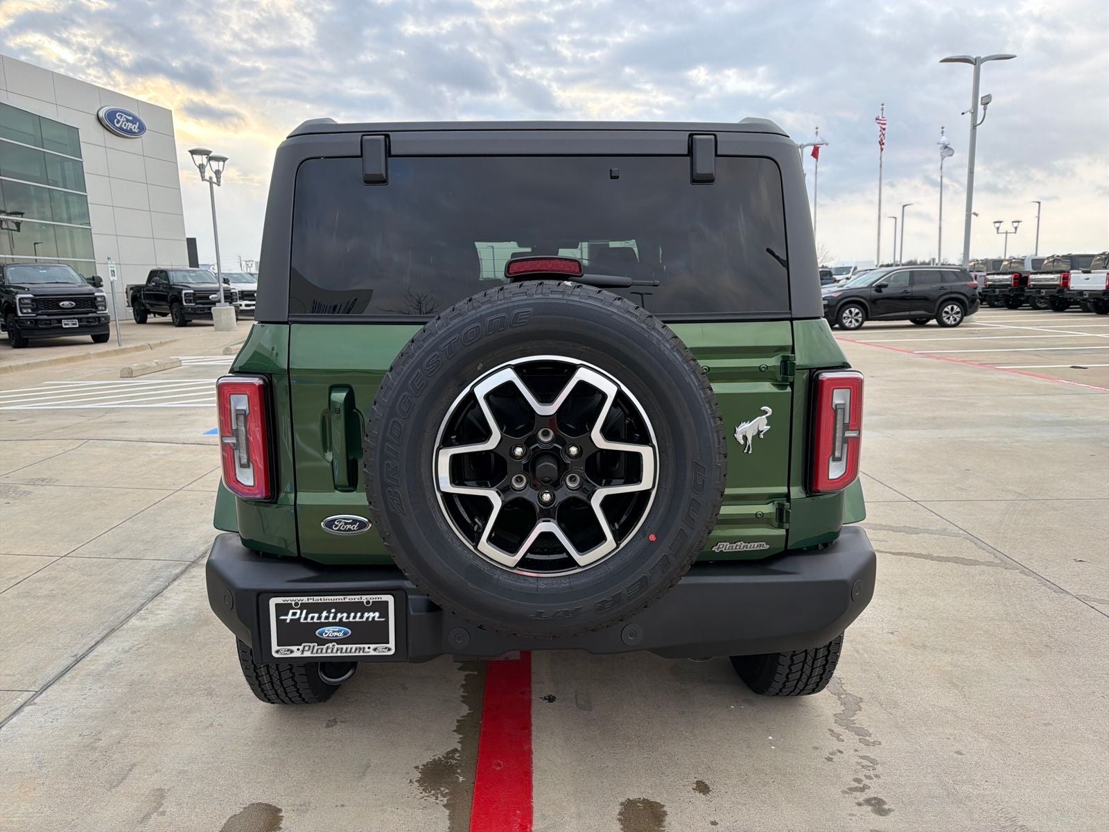 2025 Ford Bronco Outer Banks