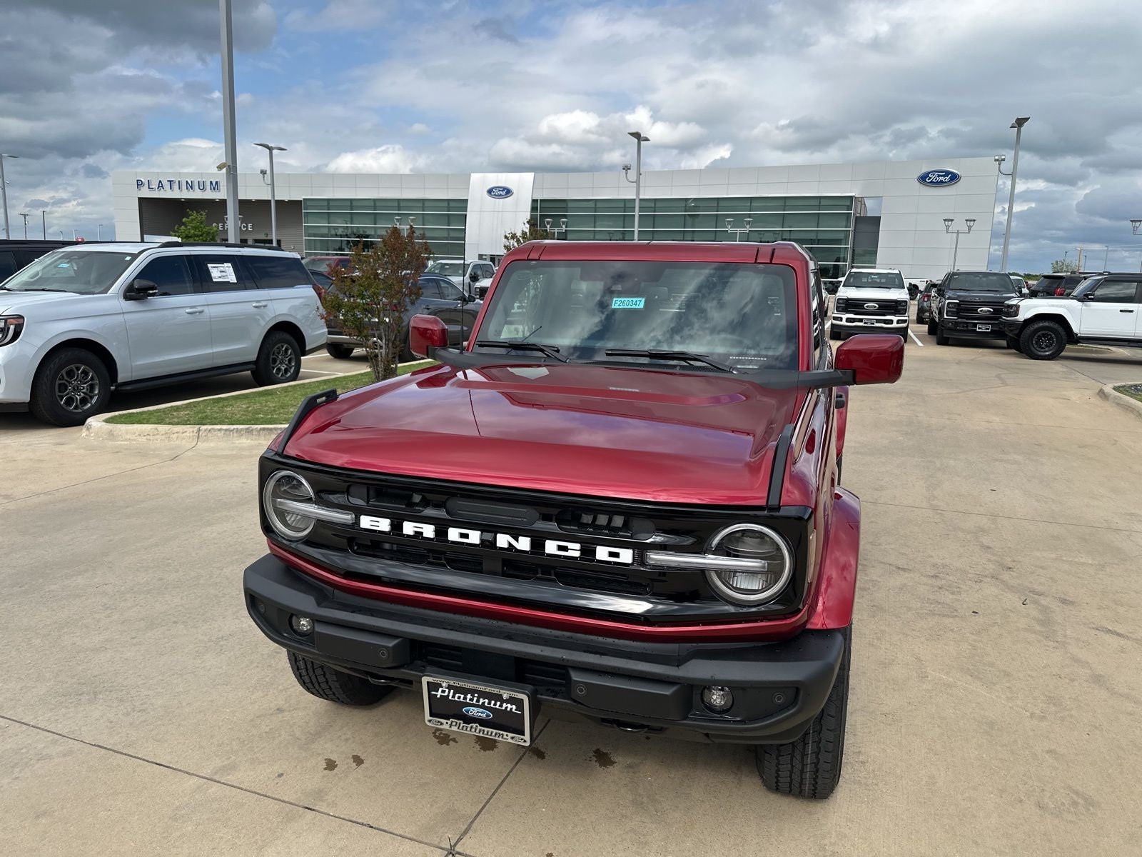 2026 Ford Bronco Outer Banks