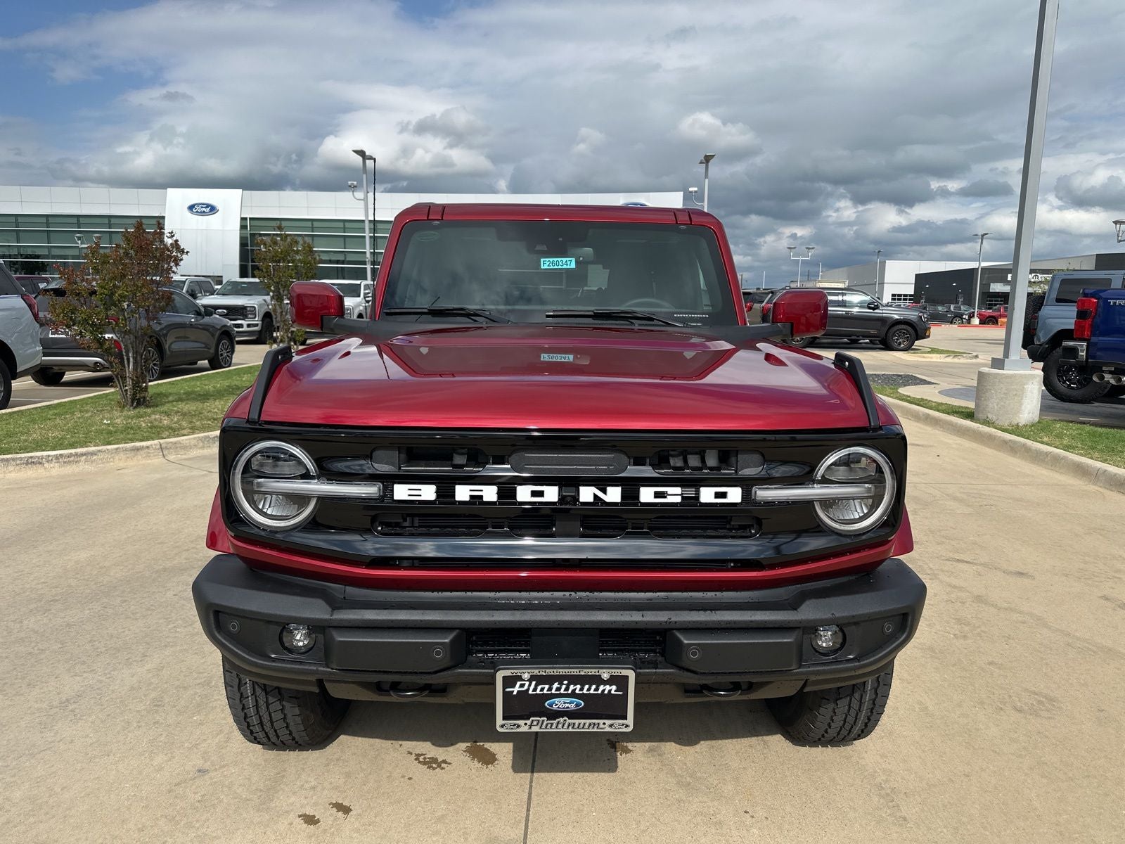 2026 Ford Bronco Outer Banks
