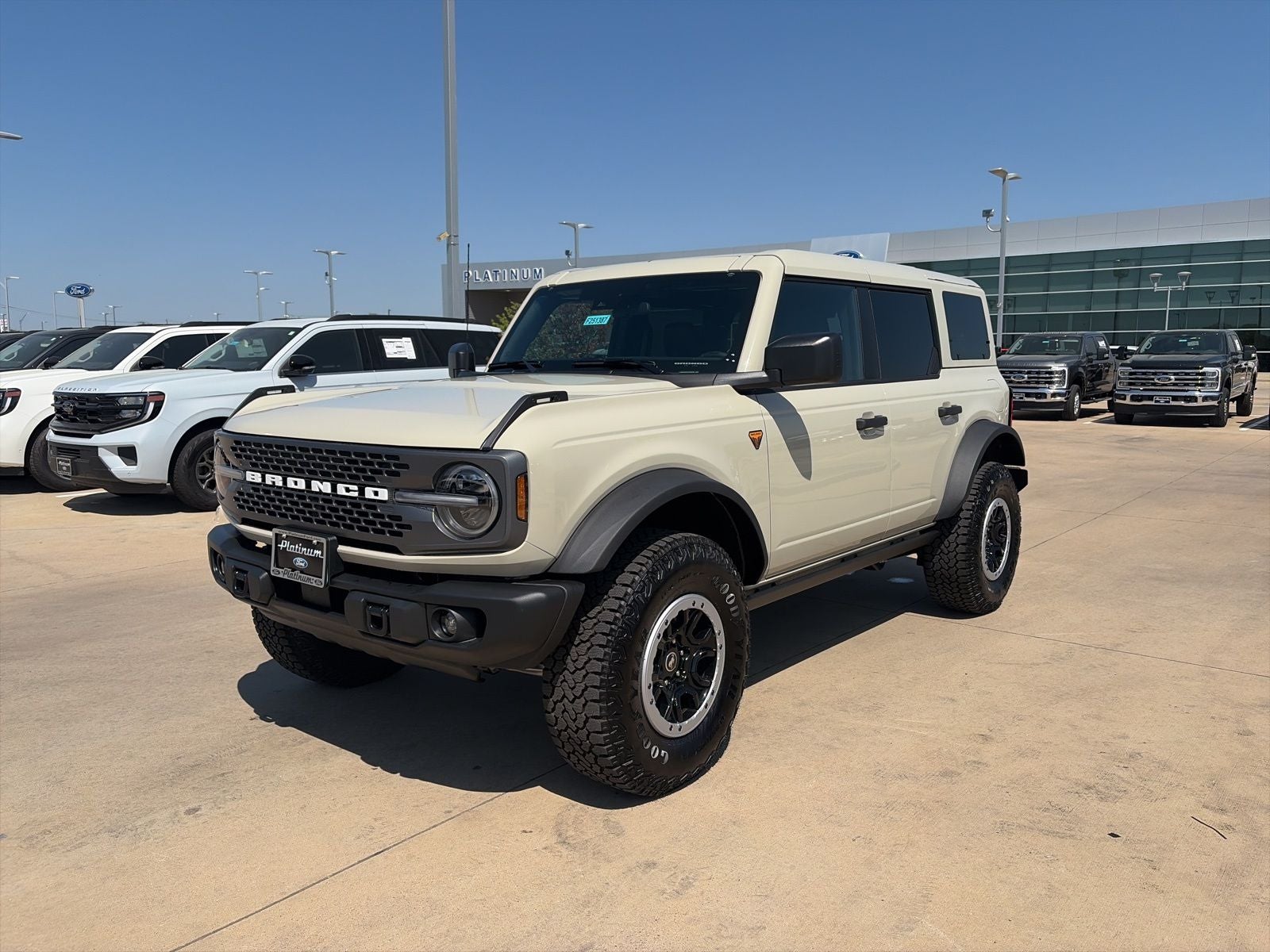 2025 Ford Bronco Badlands
