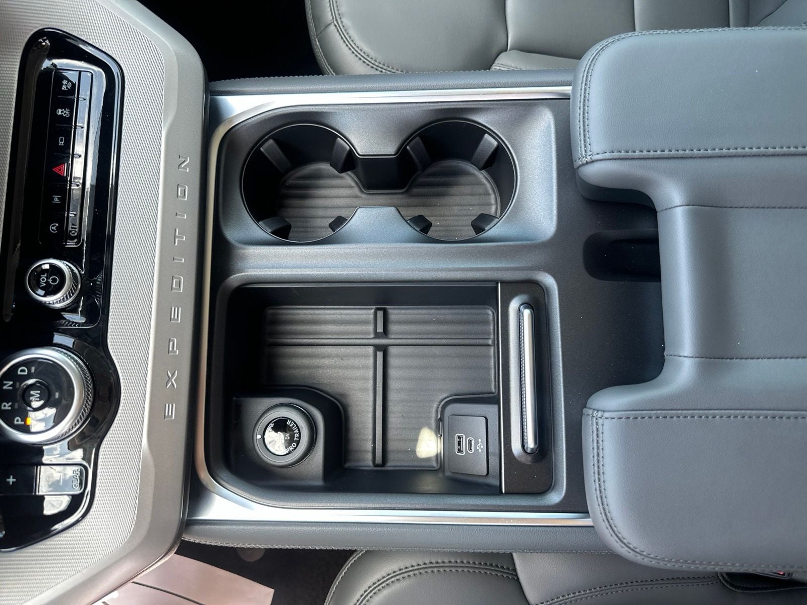 2027 Ford Expedition Max Active
