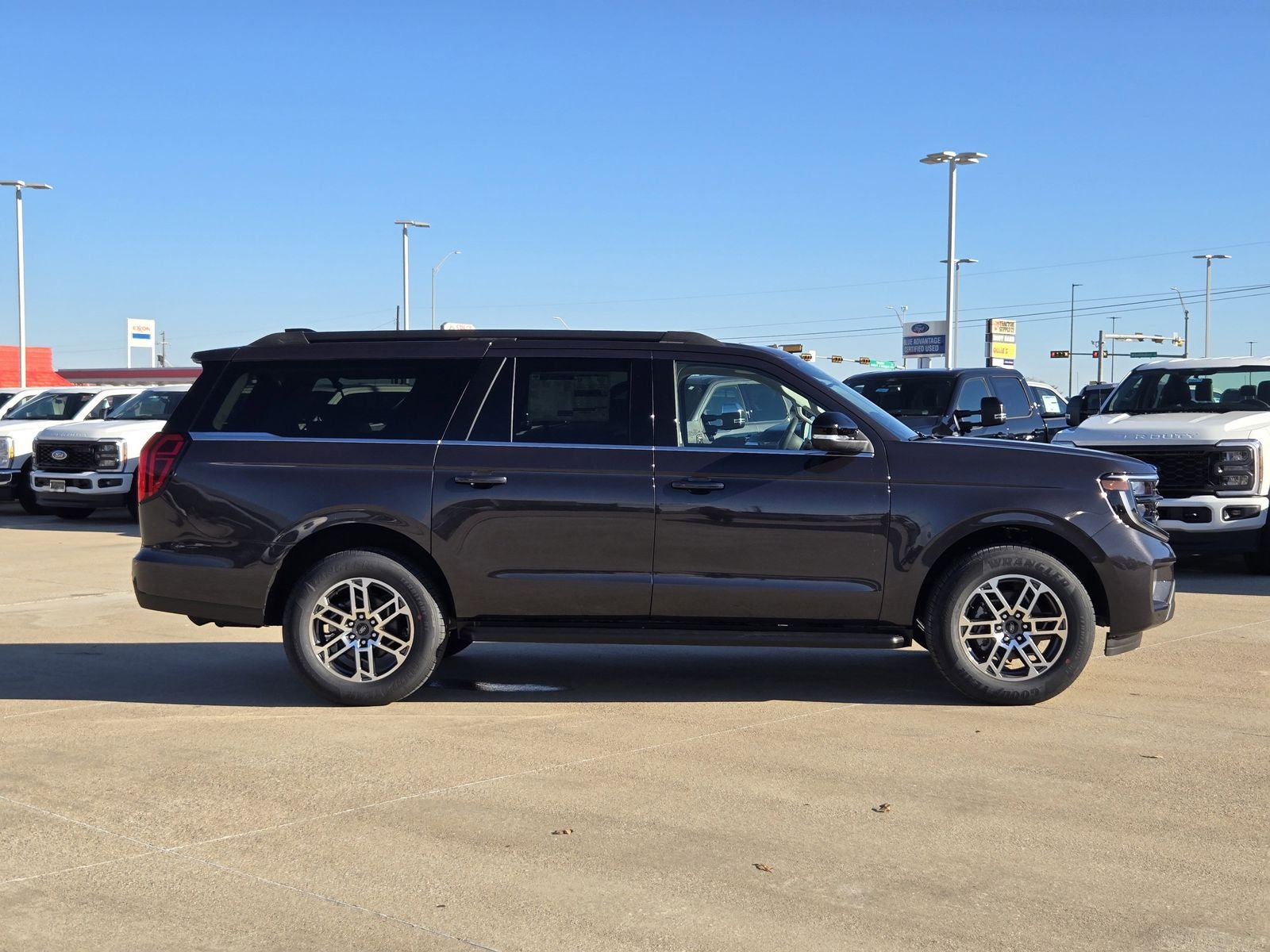 2025 Ford Expedition Max Active