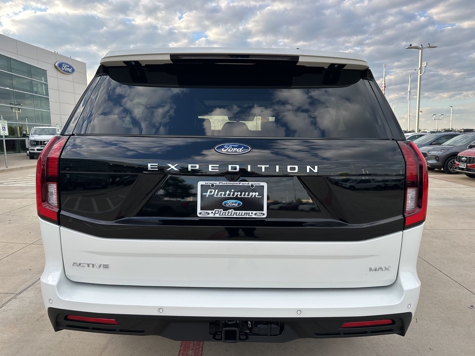2025 Ford Expedition Max Active