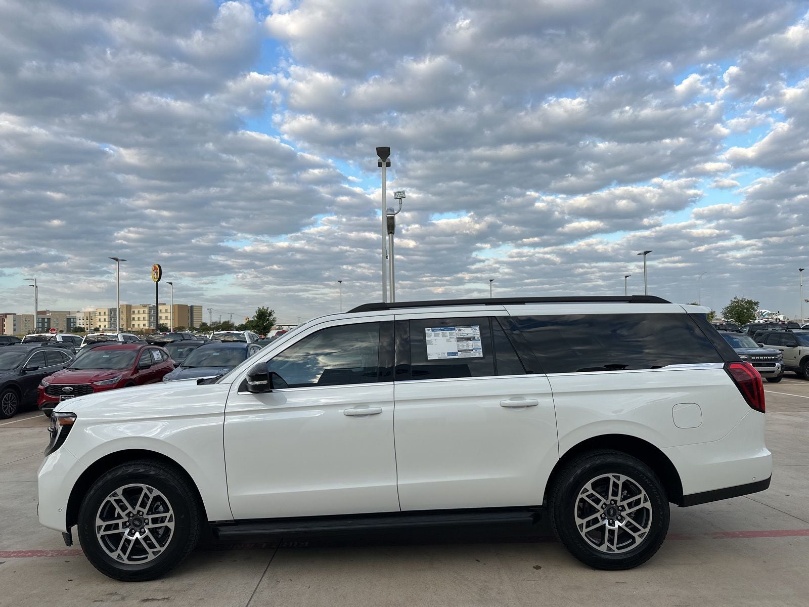 2025 Ford Expedition Max Active