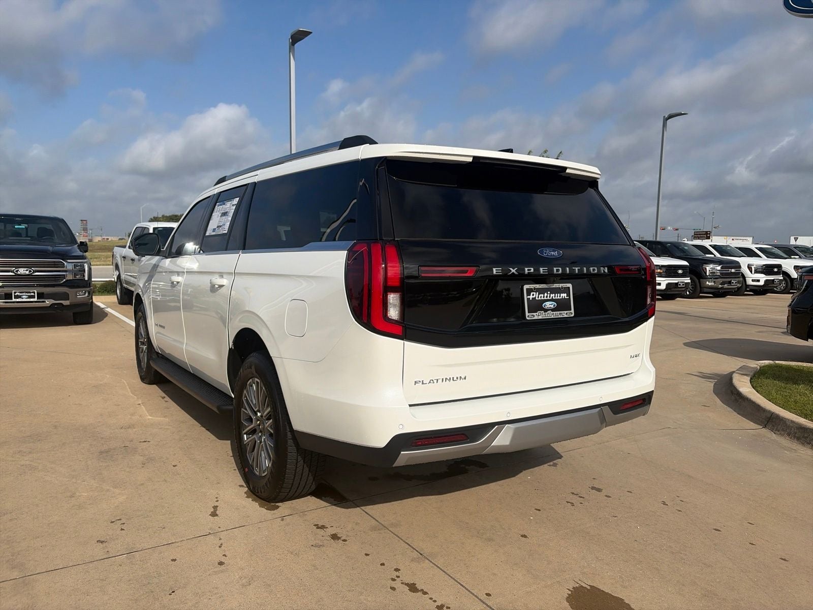 2026 Ford Expedition Max Platinum