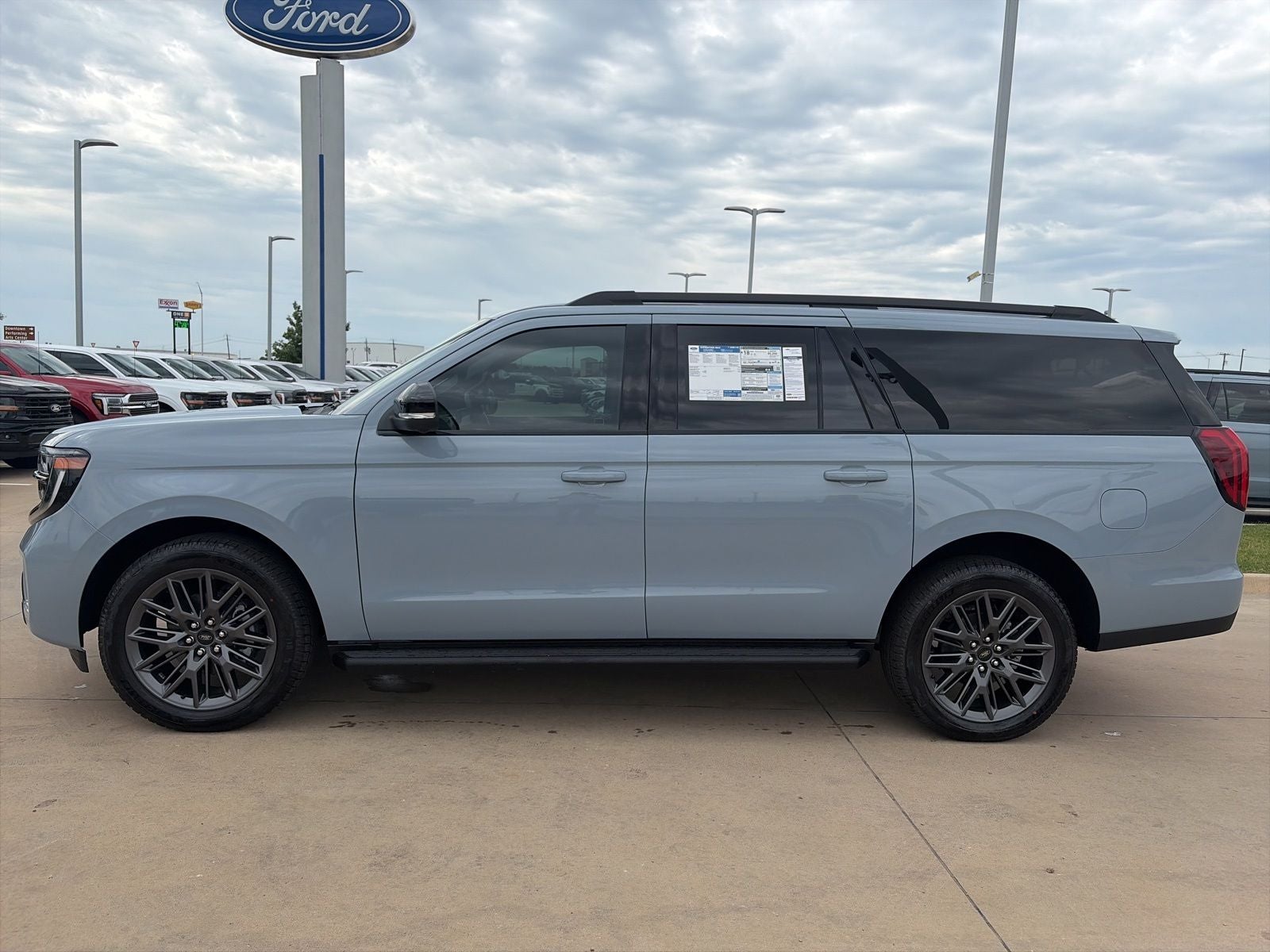2026 Ford Expedition Max Platinum