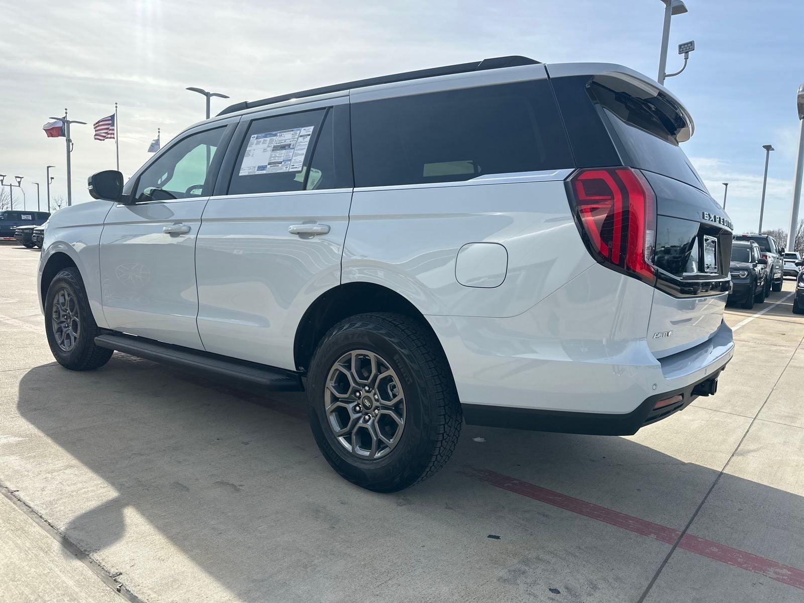 2026 Ford Expedition Active