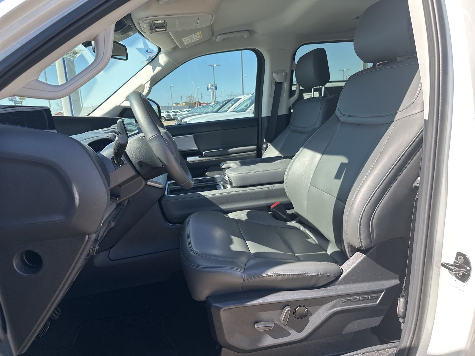 2026 Ford Expedition Active