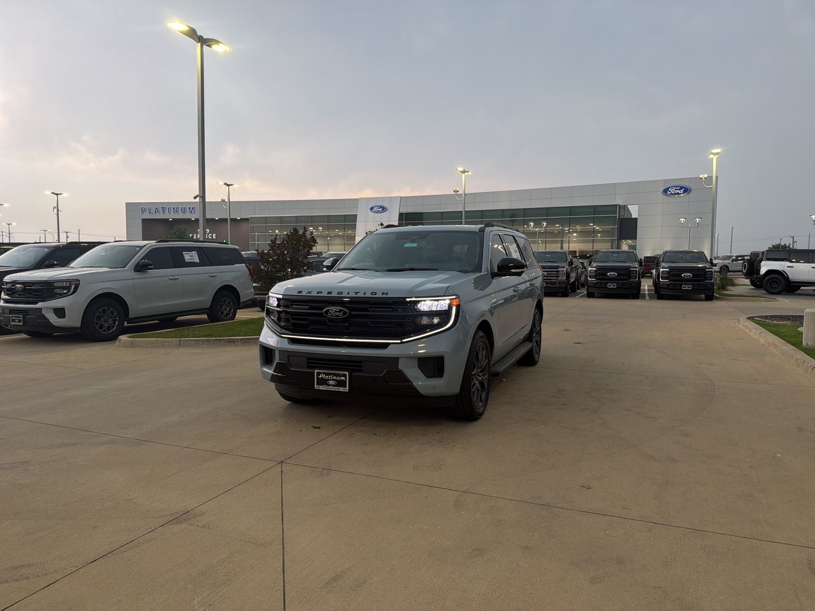 2026 Ford Expedition Platinum