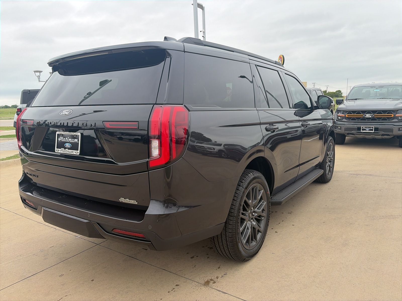 2026 Ford Expedition Platinum