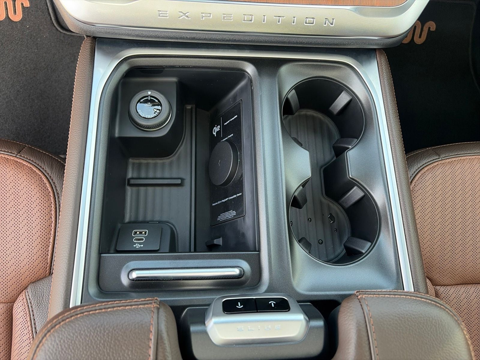 2027 Ford Expedition King Ranch