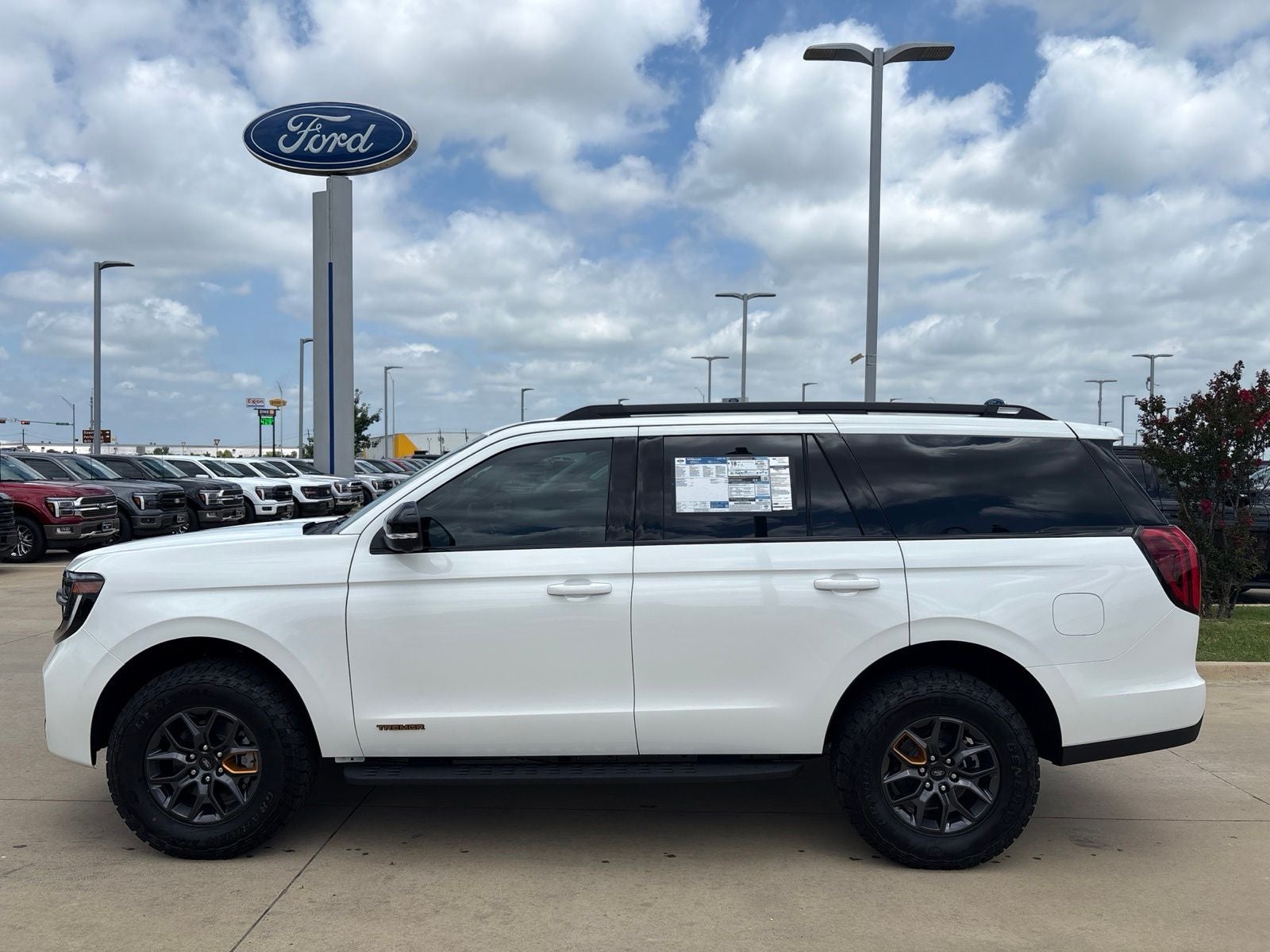 2026 Ford Expedition Tremor
