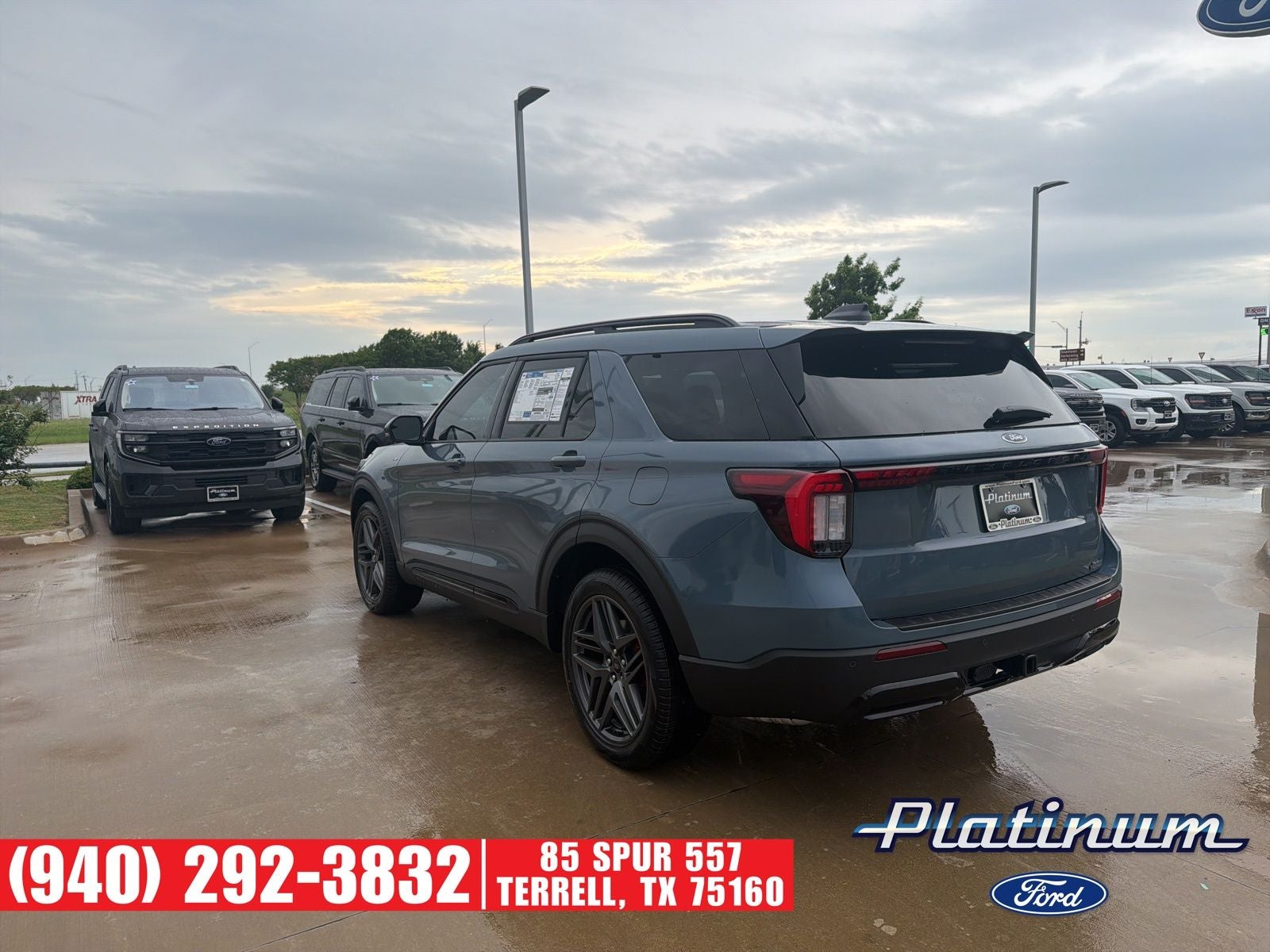 2026 Ford Explorer ST-Line
