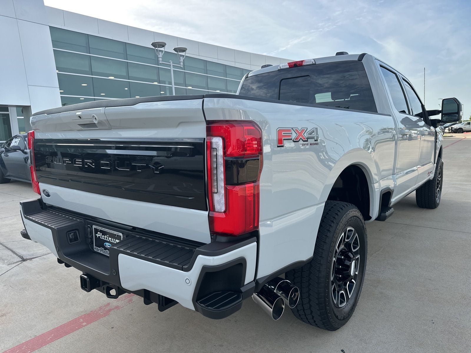 2025 Ford F-250SD Platinum