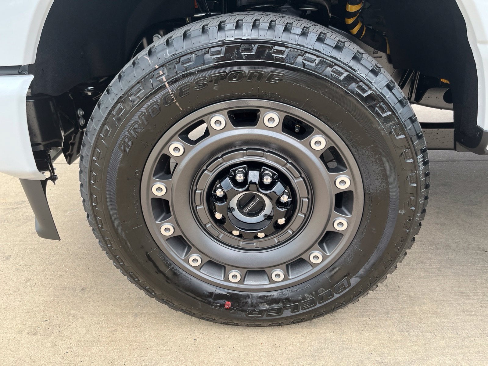 2027 Ford F-250SD XLT