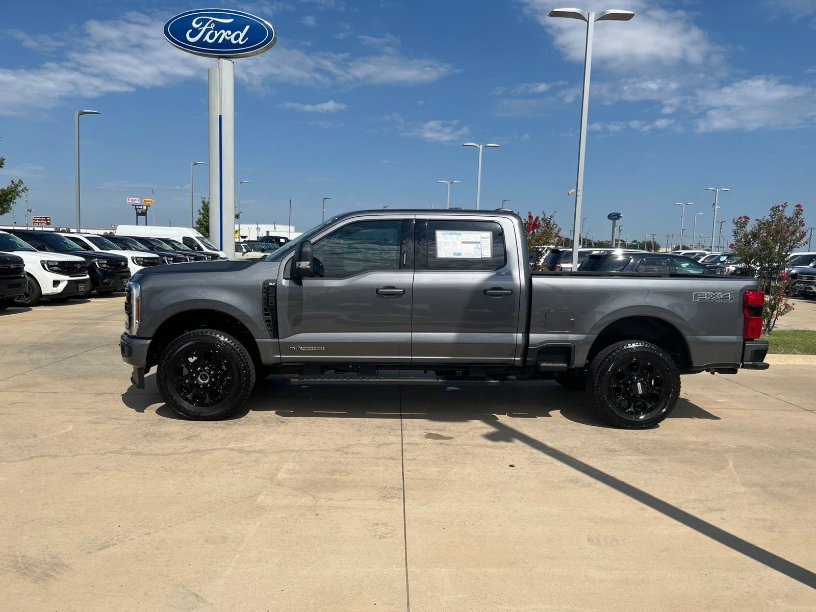 2026 Ford F-250SD XLT