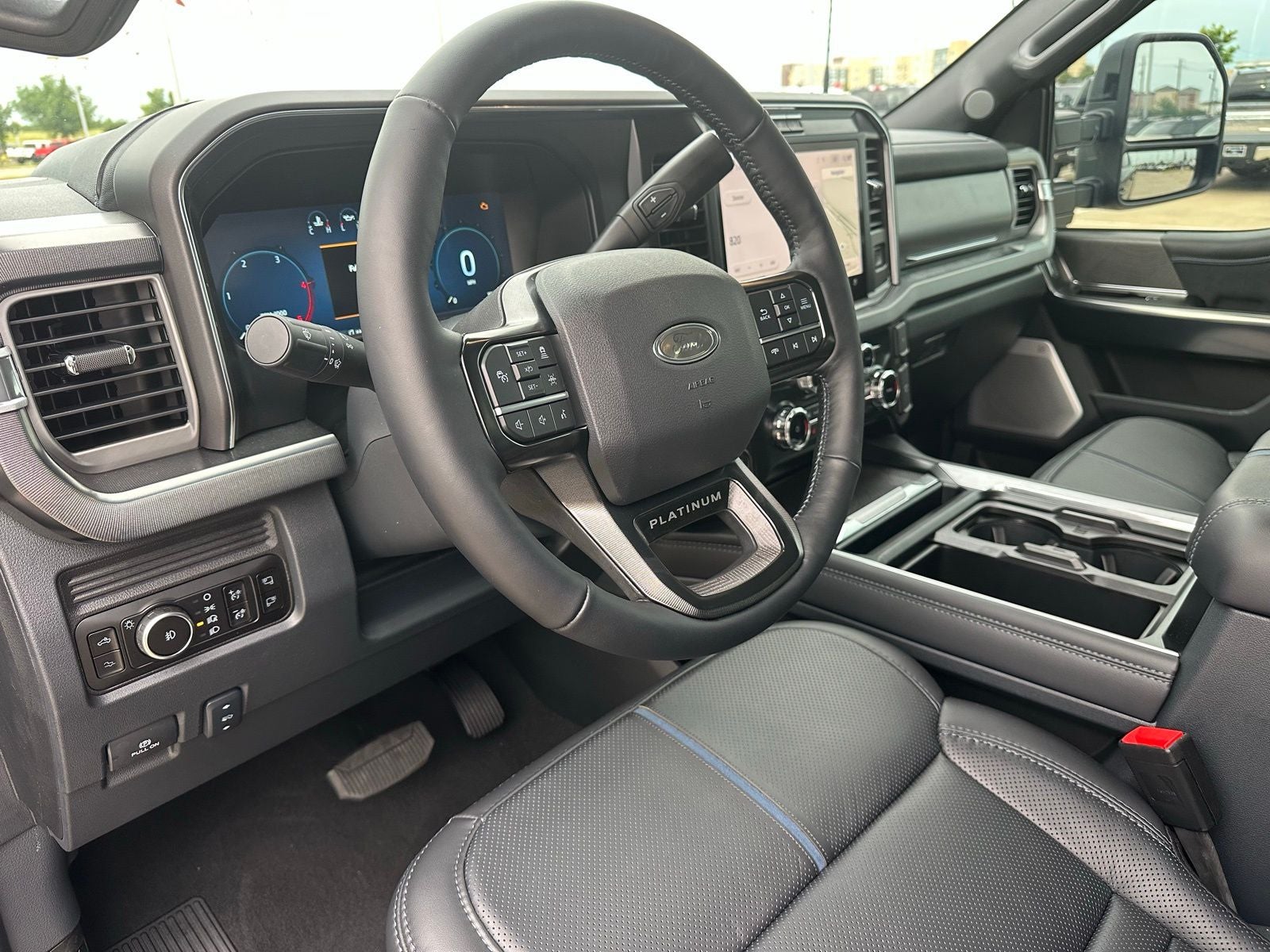 2025 Ford F-350SD Platinum