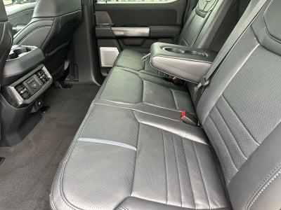 2025 Ford F-350SD Platinum