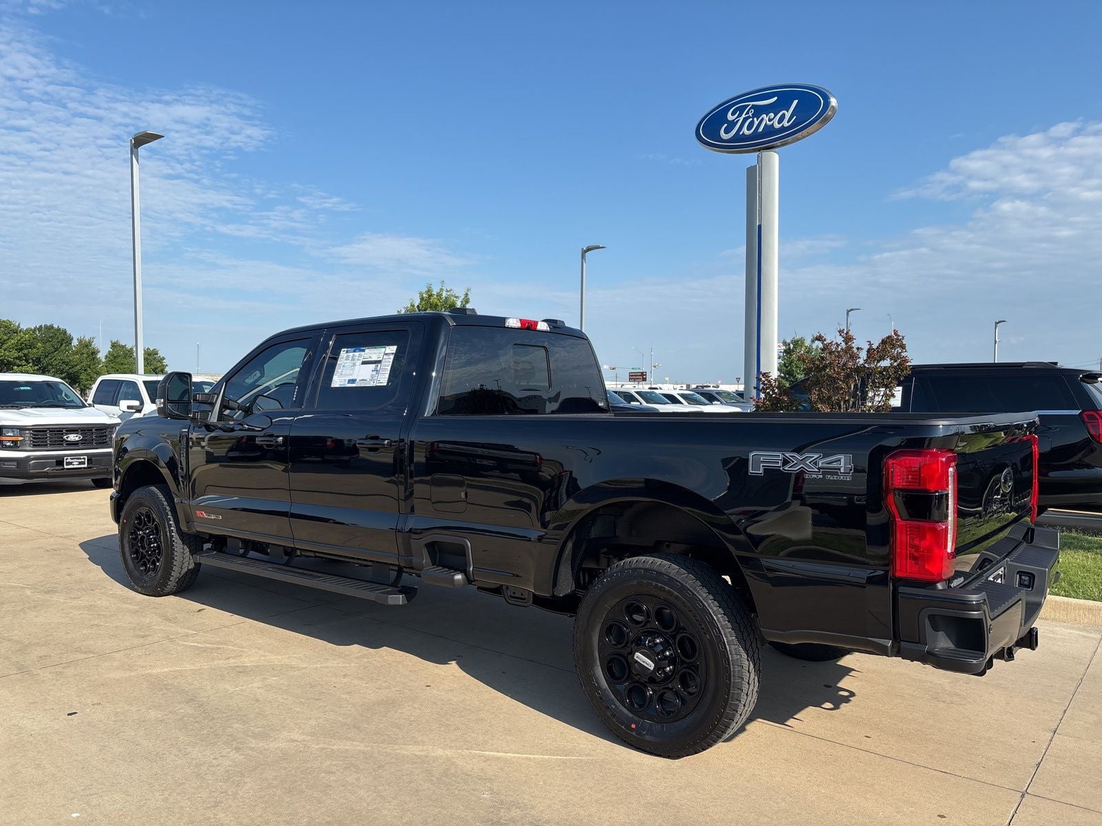 2026 Ford F-350SD Lariat