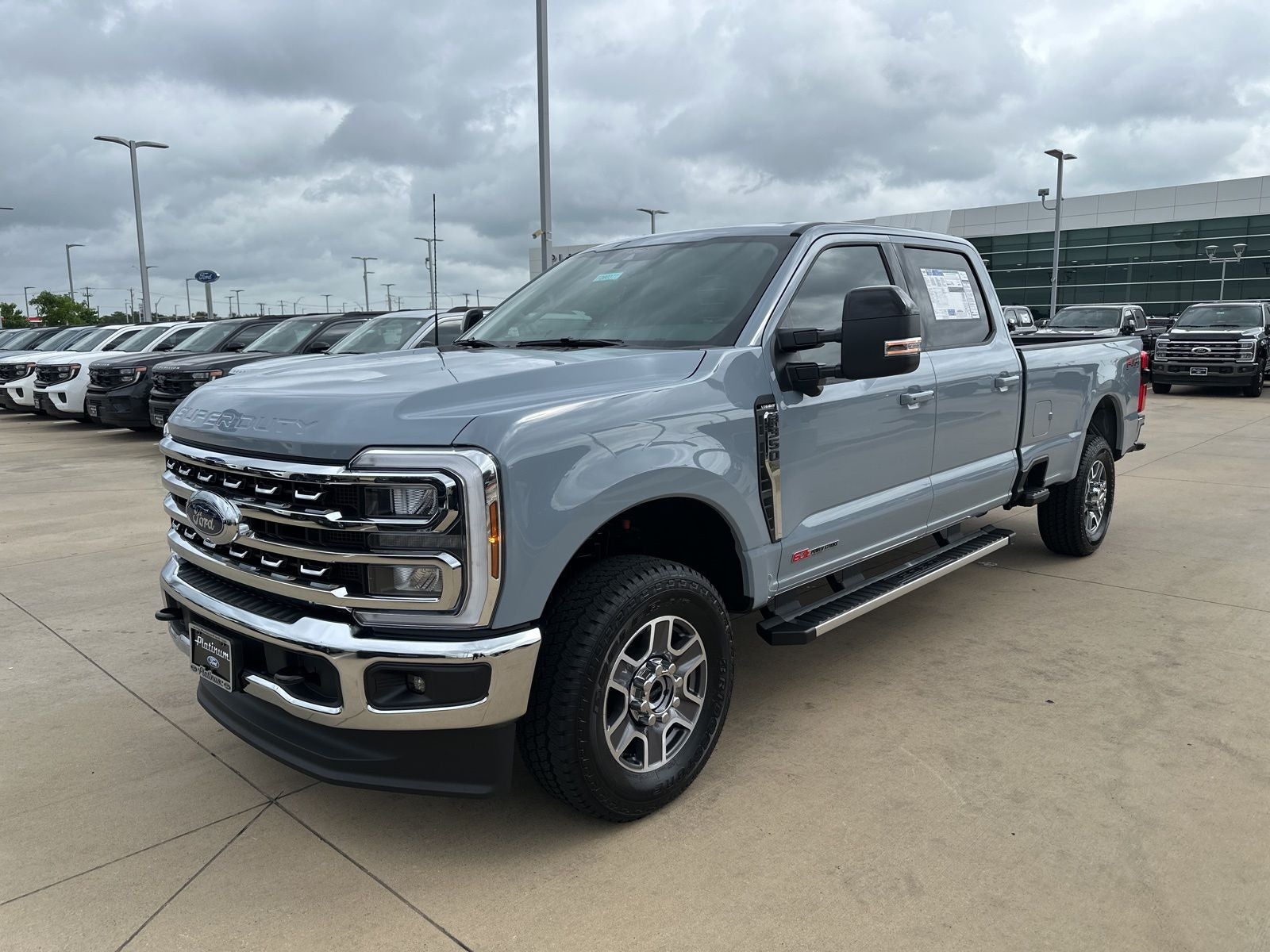 2026 Ford F-350SD Lariat