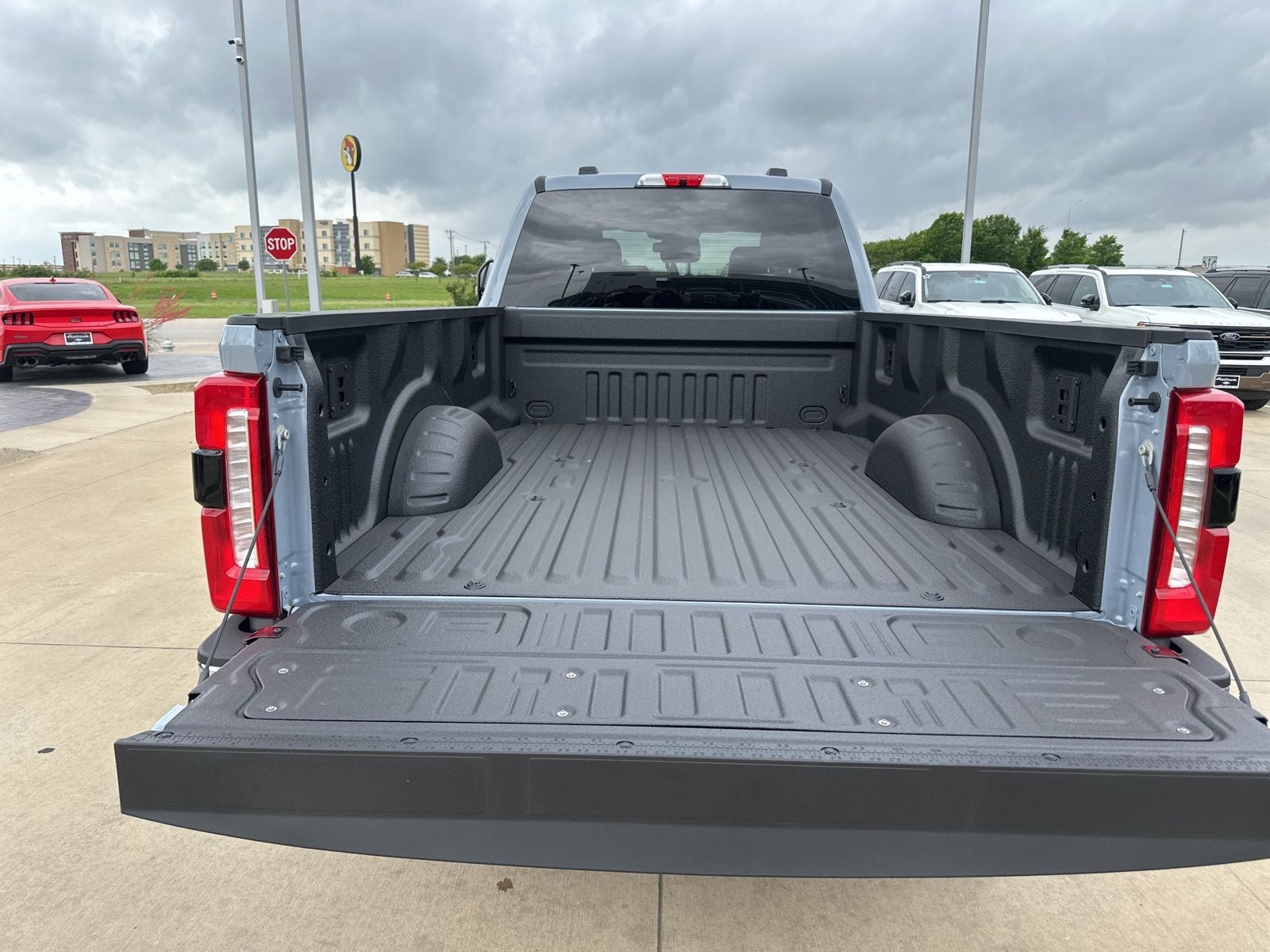 2026 Ford F-350SD Lariat