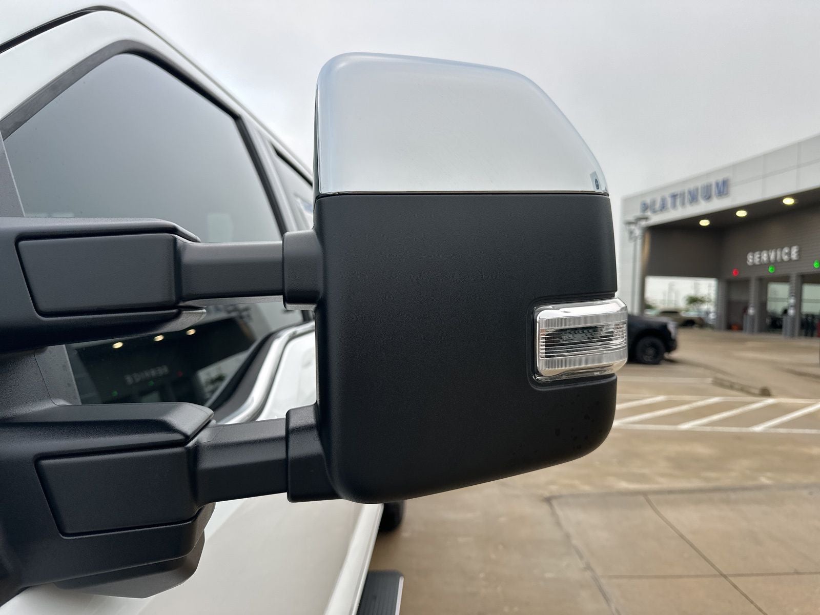 2025 Ford F-350SD Lariat