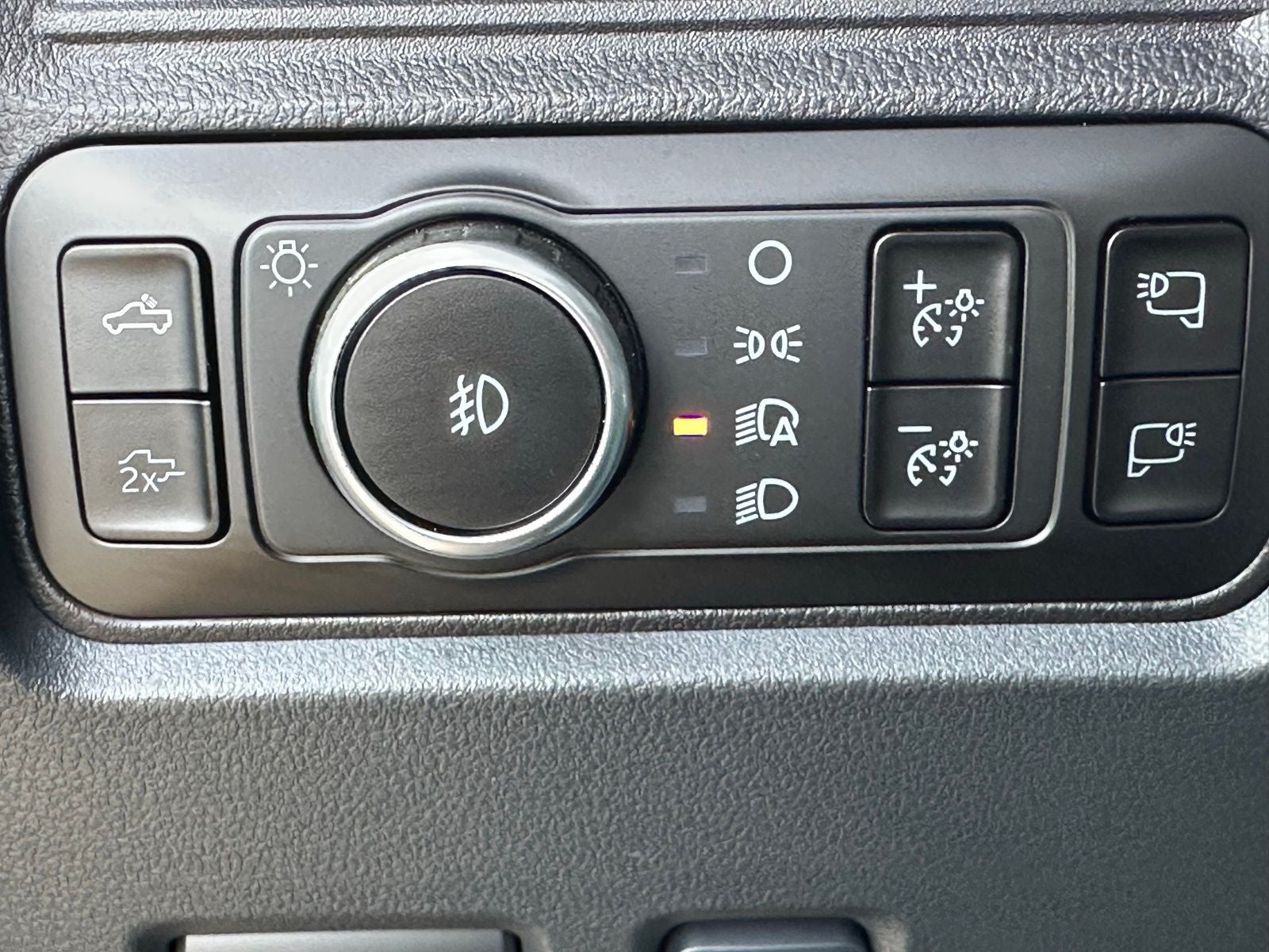 2025 Ford F-350SD Lariat