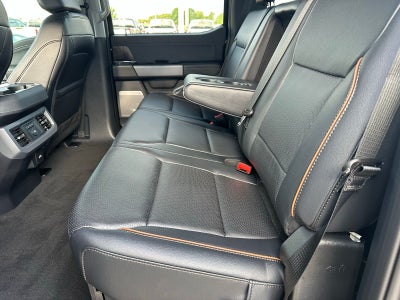 2025 Ford F-350SD Lariat