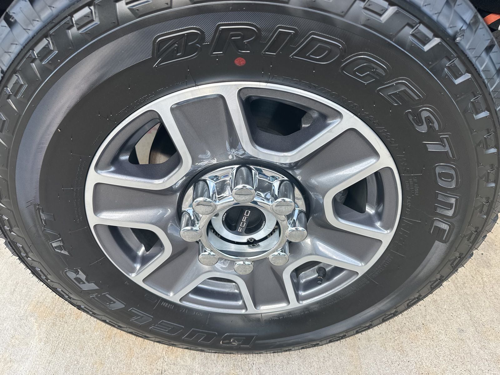 2025 Ford F-350SD Lariat