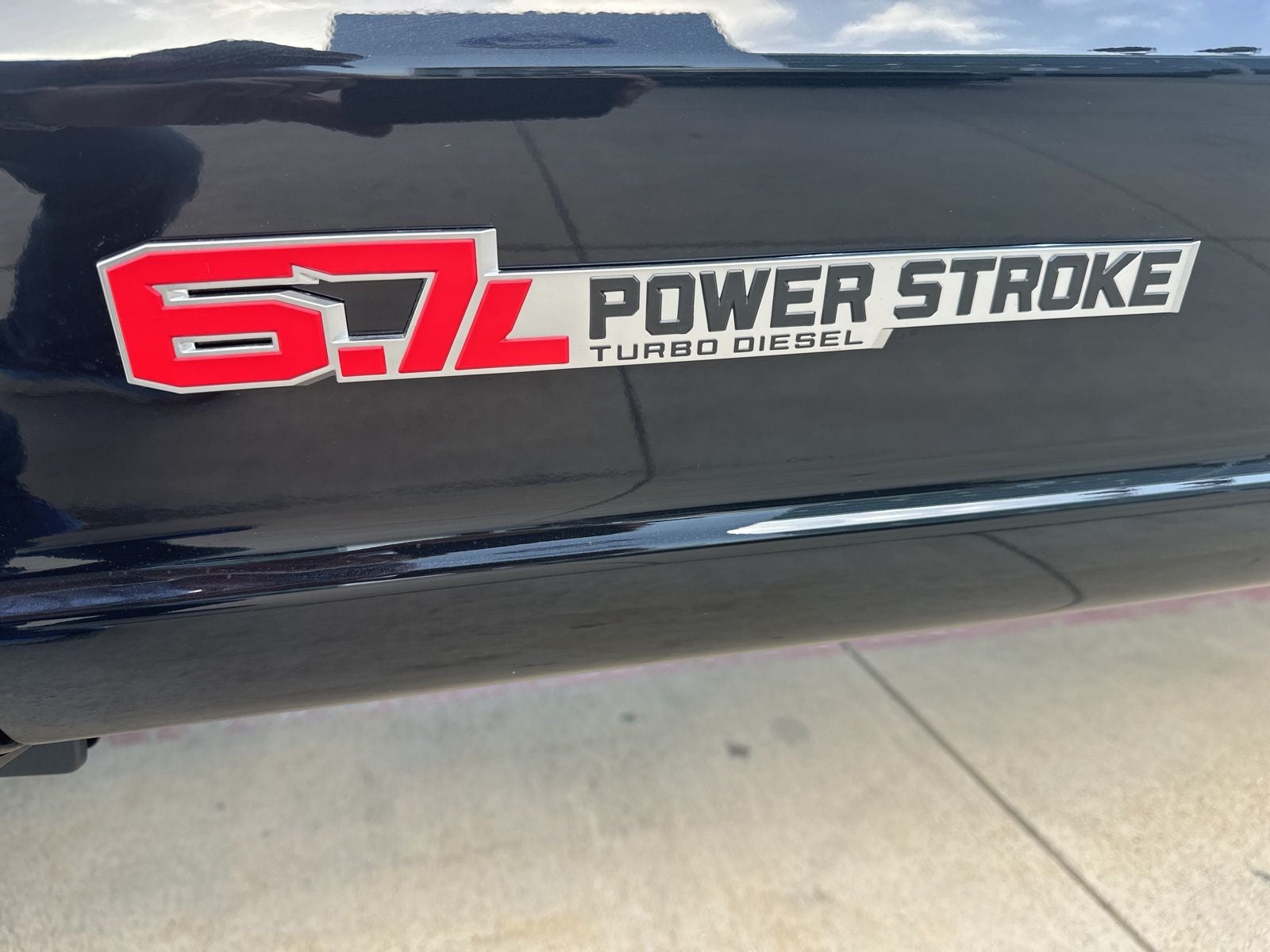 2025 Ford F-350SD Lariat